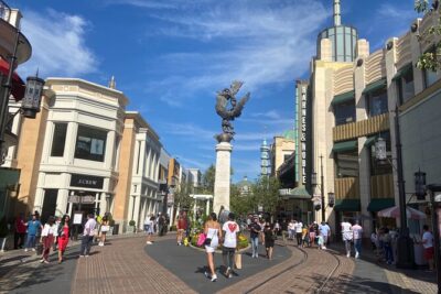 10 Passengers Private City Tour of LA with Beaches from Anaheim