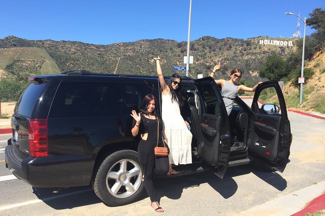2 1/2 Hour Private Tour of Hollywood, Beverly Hills and Bel Air - A quick way to connect Hollywood and Beverly Hills