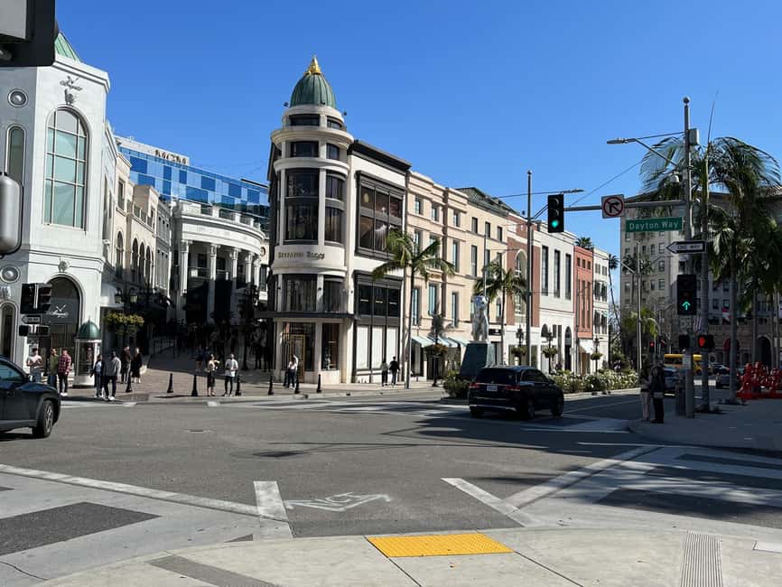 3.5-hour private tour of Hollywood and Beverly Hills in an SUV - What this private SUV tour is best at
