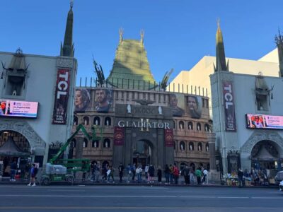 3.5-hour private tour of Hollywood and Beverly Hills in an SUV