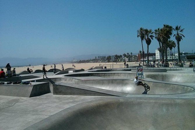 A La La Tour - Fully Customized Private Tour of Los Angeles - Taking Beverly Hills at your own pace