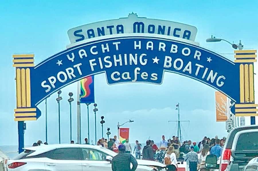 Anaheim: Los Angeles & Hollywood Day Tour - One day, several very different Los Angeleses