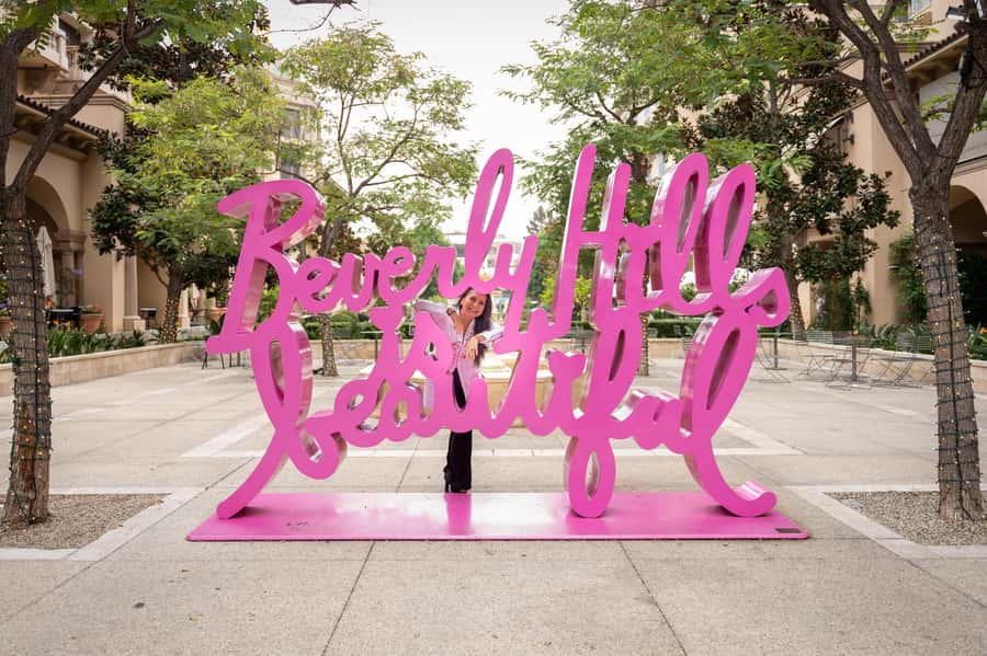 Beverly Hills: Photoshoot with Edited Images - Is $100 per person good value?