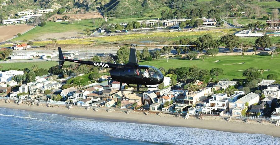 California Coastline & Hollywood Celebrity Helicopter Tour - From the Pacific to Hollywood in half an hour