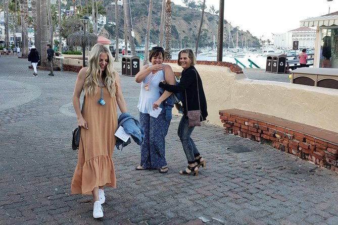 Catalina Happy Hour Tour - Six tastings, light bites and a lively pace