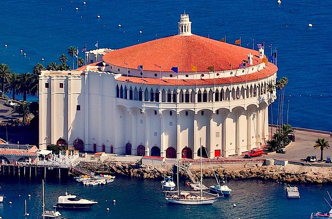 Catalina Island Avalon Highlights Walking Tour - Metropole Market Place and Avalon’s shopping streets