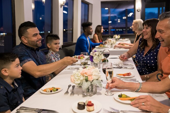City Cruises Los Angeles Dinner Cruise from Marina del Rey - A Marina del Rey evening, not a city sightseeing tour
