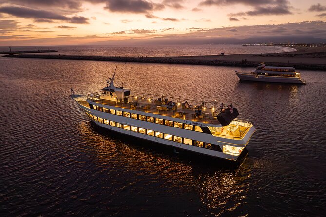 City Cruises Los Angeles Dinner Cruise from Marina del Rey - What $131.77 buys you