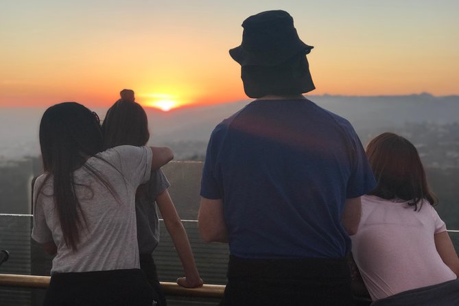 Griffith Observatory Hike: Guided Tour through Griffith Park - Choosing a departure and preparing well