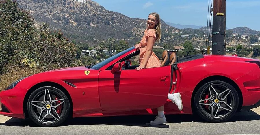 Hollywood: 30 min Hollywood Sign Ferrari Tour - Starting on Hollywood Boulevard