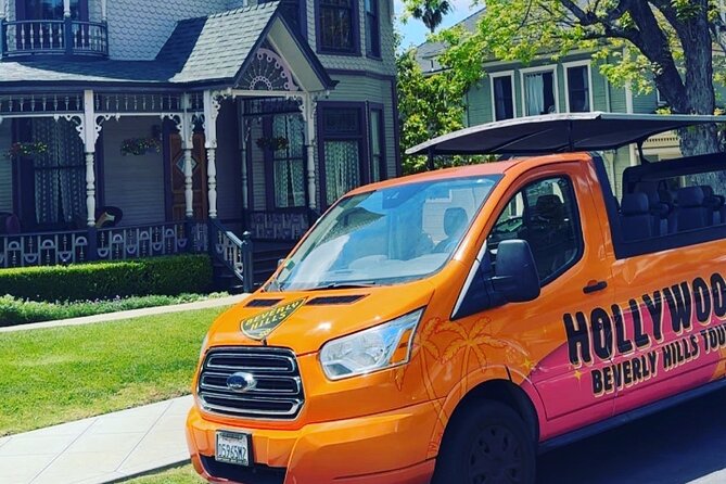Hollywood and Beverly Hills Bus Tour - The guide can make or break the ride