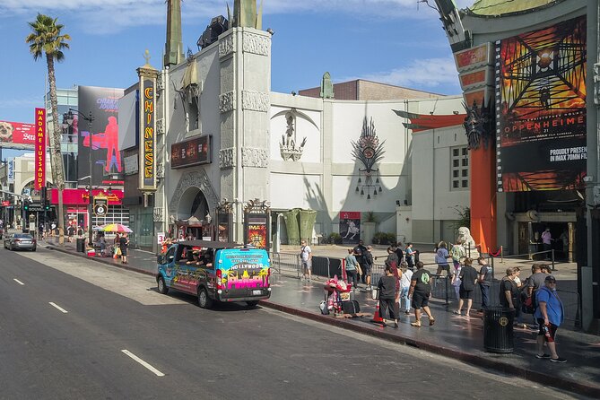 Hollywood, Beverly Hills, & Celebrity Home Tour from Santa Monica - From Santa Monica into the city