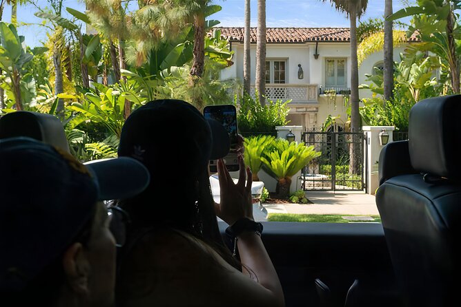 Hollywood, Beverly Hills, & Celebrity Home Tour from Santa Monica - Hollywood on foot at the Walk of Fame