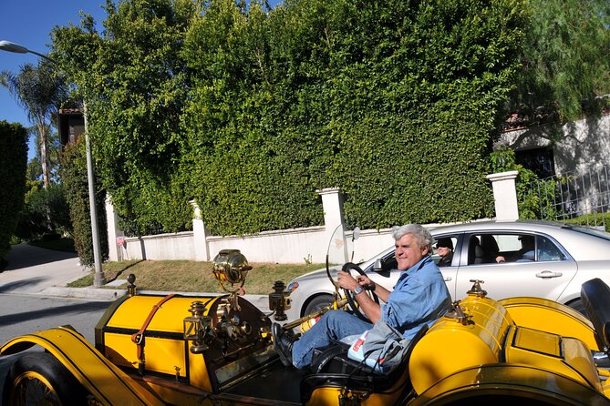 Hollywood & Beverly Hills: Celebrity Homes & Lifestyle Tour - Beverly Hills and Bel Air: grand homes, private lives