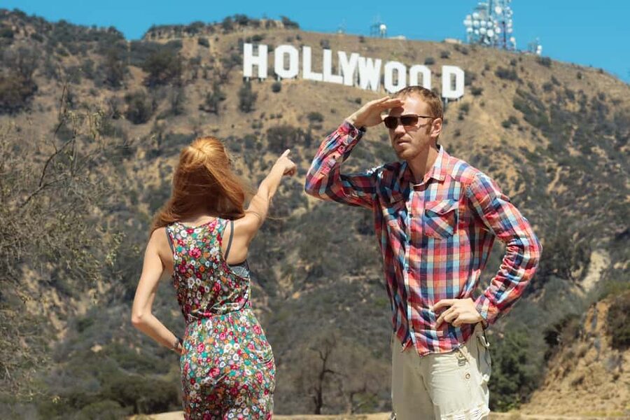 Hollywood, Beverly Hills, Santa Monica, Venice Beach Tour. - Pickup, luggage and language options