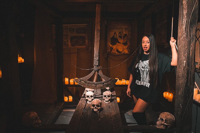 Hollywood Medieval Torture Museum Ticket with Ghost Hunting - Opening hours and practical details