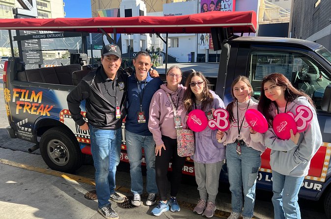 Hollywood Movie and TV Location Tour with Film Insider - Pink’s Hot Dogs, a working landmark