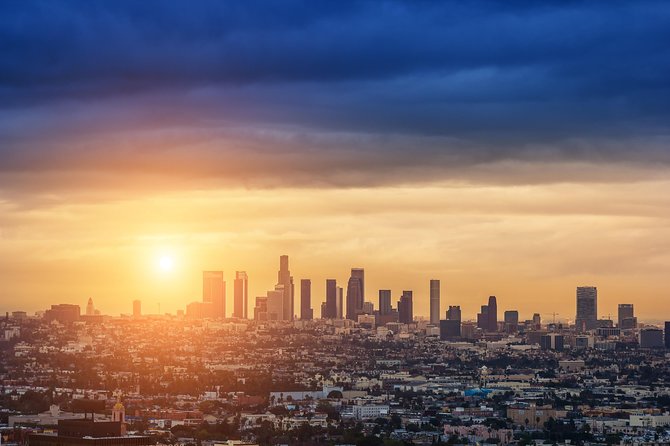 Hollywood Night Tour with Griffith Observatory - Who should book this tour?