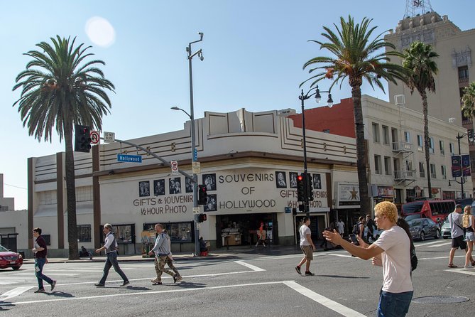 Hollywood Open Bus Tours - Beverly Hills offers the clearest photo stop