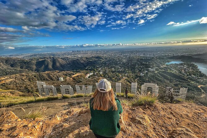 Hollywood Sign 2.5-Hour Tour with Comedians and Their Dogs - FAQ