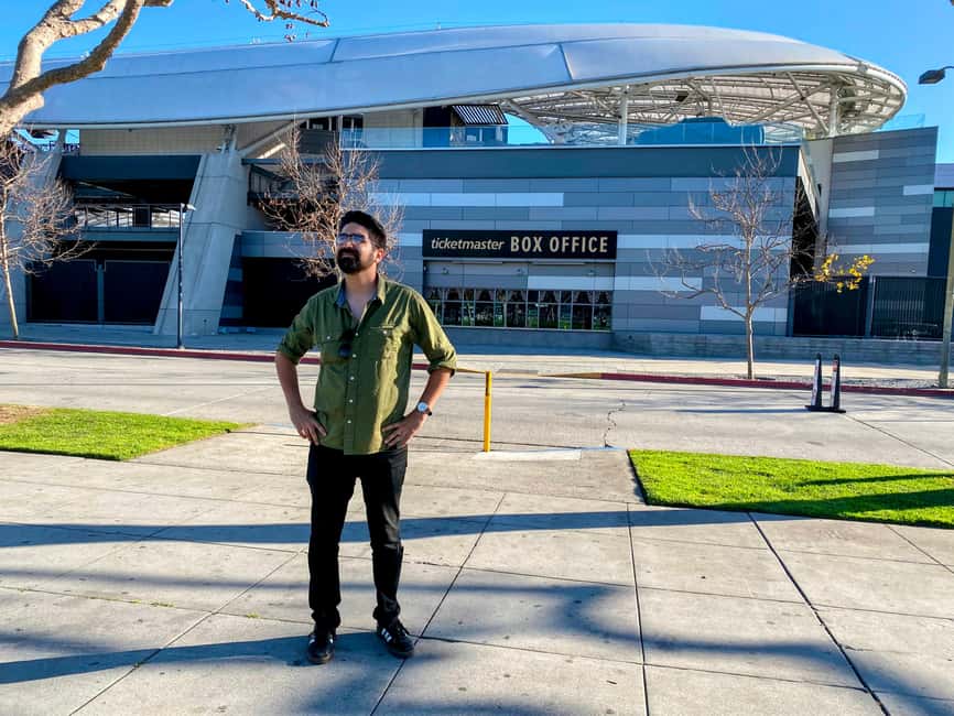 LA: Expo Park Space & Dinosaurs Tour with Cal Science Center - A brisk route that works best with a plan