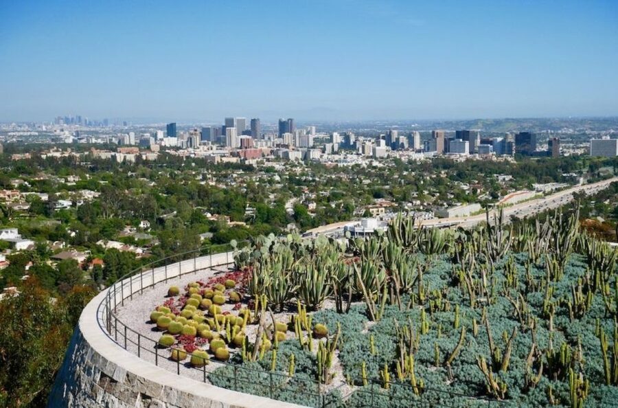 LA: Private Getty Center to Griffith Observatory Guided Tour - What the private format is worth