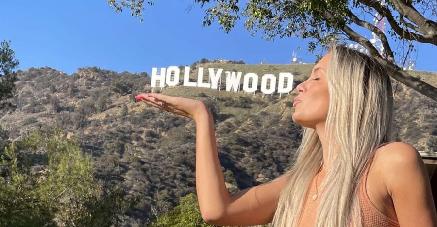 LA VIP Tour : Beverly Hills, Sunset Strip, & Hollywood Sign! - Mulholland Drive and the Universal City Overlook