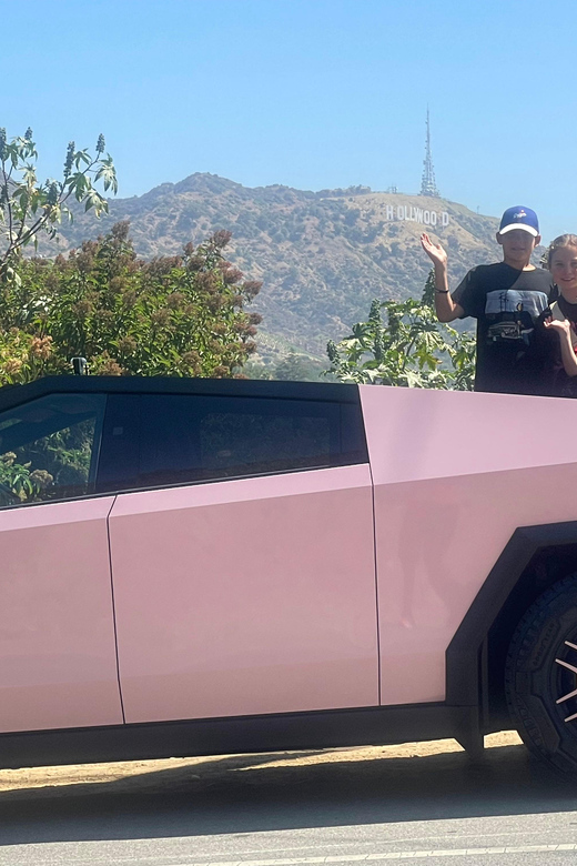 Los Angeles: 30-Minute Hollywood Sign Tesla Cyber Truck Tour - FAQ