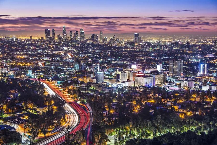 Los Angeles 4-Hour Private Tour: Beverly Hills & More - Beverly Hills and Bel Air, seen from the street