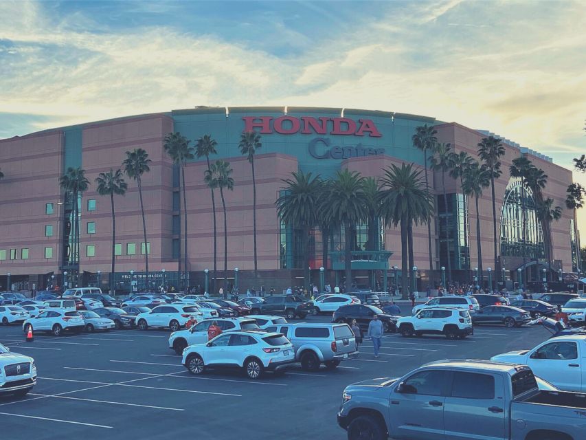 Los Angeles: Anaheim Ducks Ice Hockey Game Ticket - Getting Through the Door