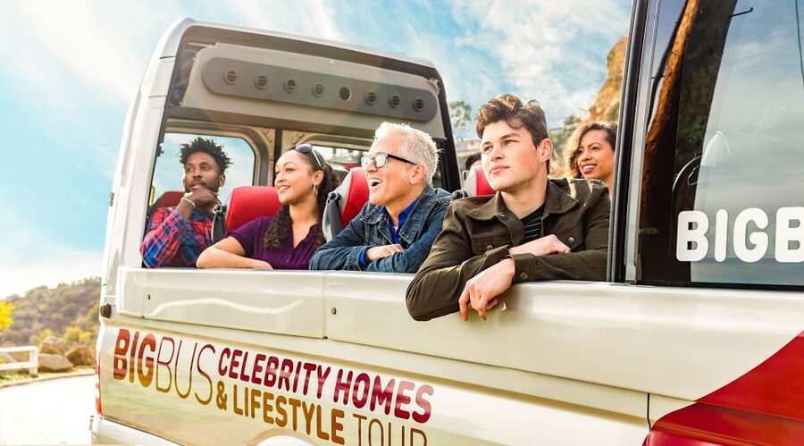 Los Angeles and Hollywood: Celebrity Homes & Lifestyle Tour - Who should book this tour?