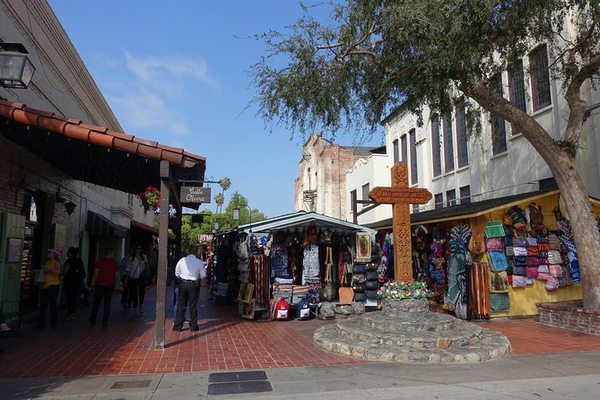Los Angeles Beginnings Walking Tour - Grand Park and the civic heart of downtown