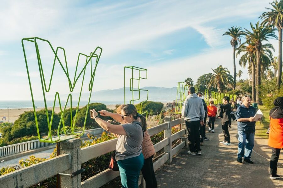 Los Angeles: City Group Tour with Hollywood & Beverly Hills - One day, many sides of Los Angeles