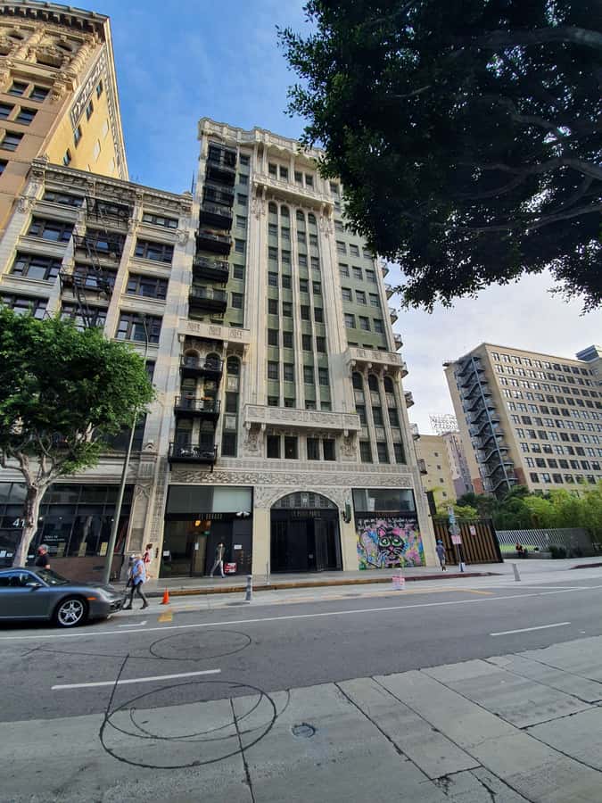 Los Angeles: Downtown History & Architecture Walking Tour - Conversation is part of the route