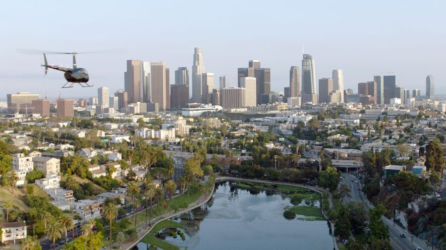 Los Angeles: Downtown Landing Helicopter Tour - Downtown landmarks and the return flight