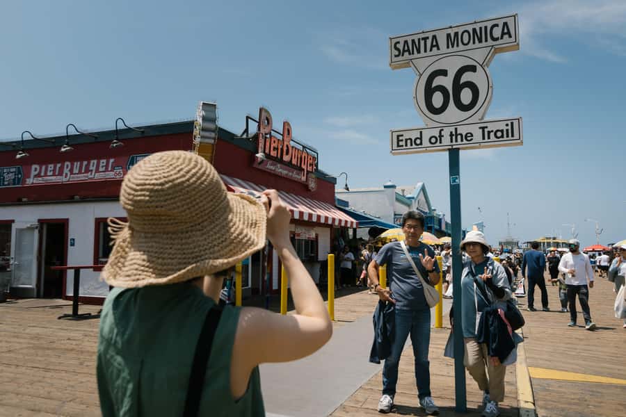 Los Angeles: Half-Day Best of LA Tour - Griffith Observatory and the Hollywood Sign view