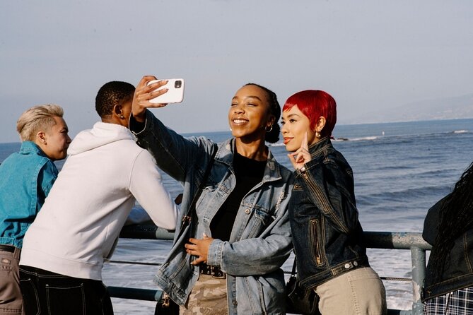 Los Angeles Half-Day City & Beach Tour with Hotel Pickup - Hollywood: famous names, short stops
