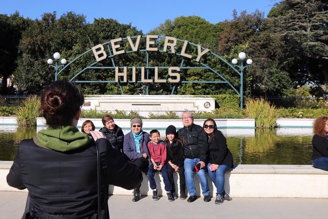 Los Angeles Highlights Full-Day Guided Tour - The Hollywood Sign and the Boulevard’s movie landmarks