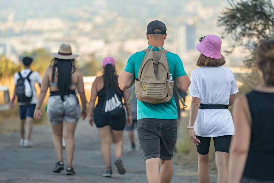 Los Angeles: Hollywood Sign Adventure Hike and Tour - What to know before you book