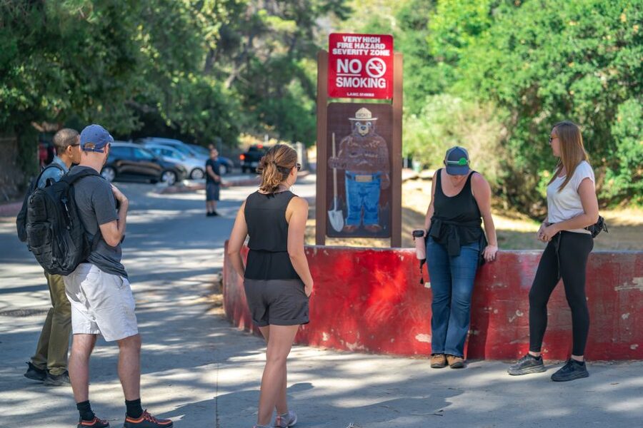 Los Angeles: Hollywood Sign Adventure Hike and Tour - Sunset views and the downhill return
