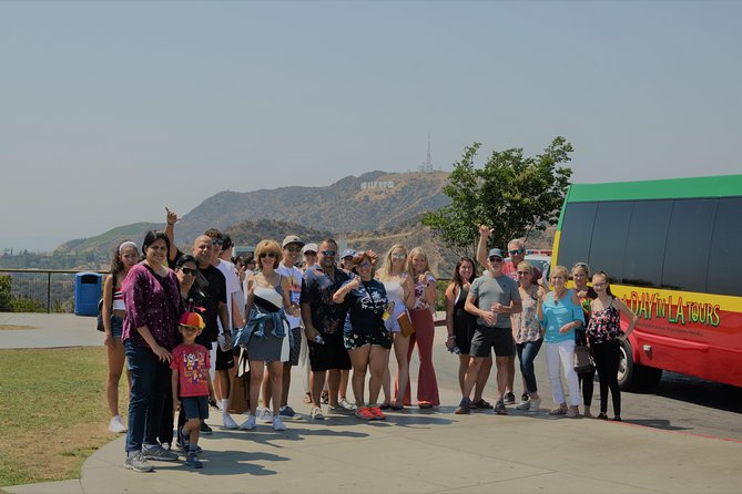 Los Angeles Luxury Private Tour For Up To 7 Passengers - Venice Beach and Santa Monica in short visits