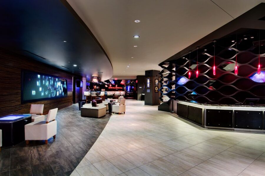 Los Angeles: Meal at the Hard Rock Cafe Hollywood - A closer look at the menu