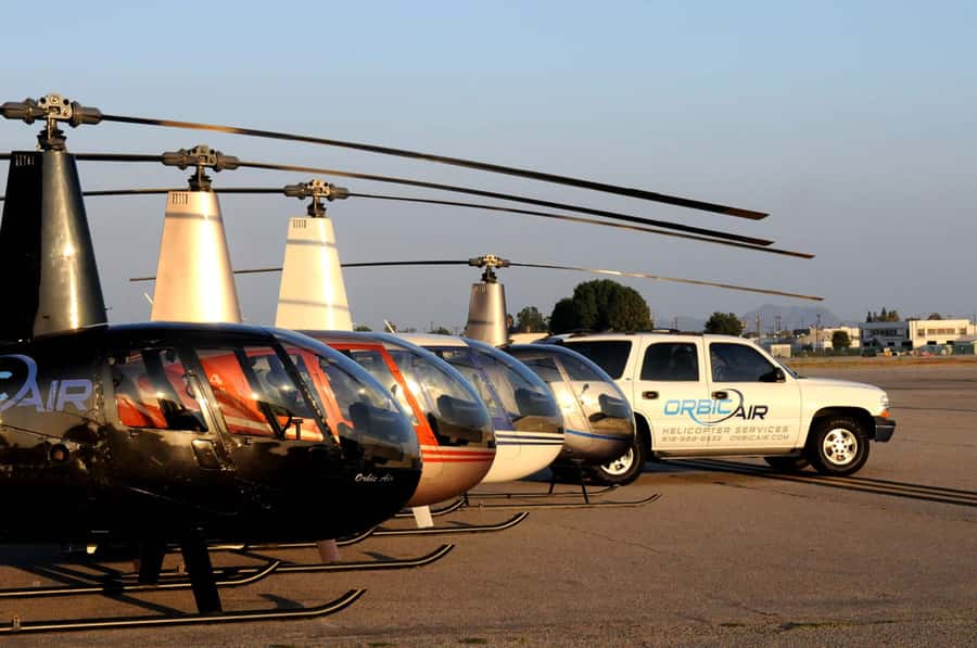 Los Angeles Night Helicopter Tour: Hollywood & City Lights - The city lights come into focus from above