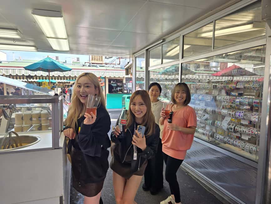 Los Angeles: Original Farmers Market Food & History Tour - Taste across the market instead of picking one lunch