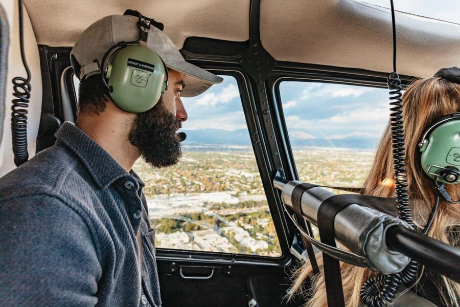 Los Angeles: Private 1-Hour Sightseeing Helicopter Tour - Malibu, Santa Monica, and the Pacific