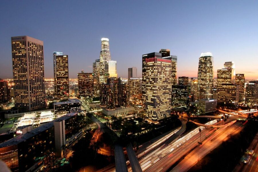 Los Angeles: Private 3-Hour Tour by SUV - Beaches, Malibu, and the sunset option