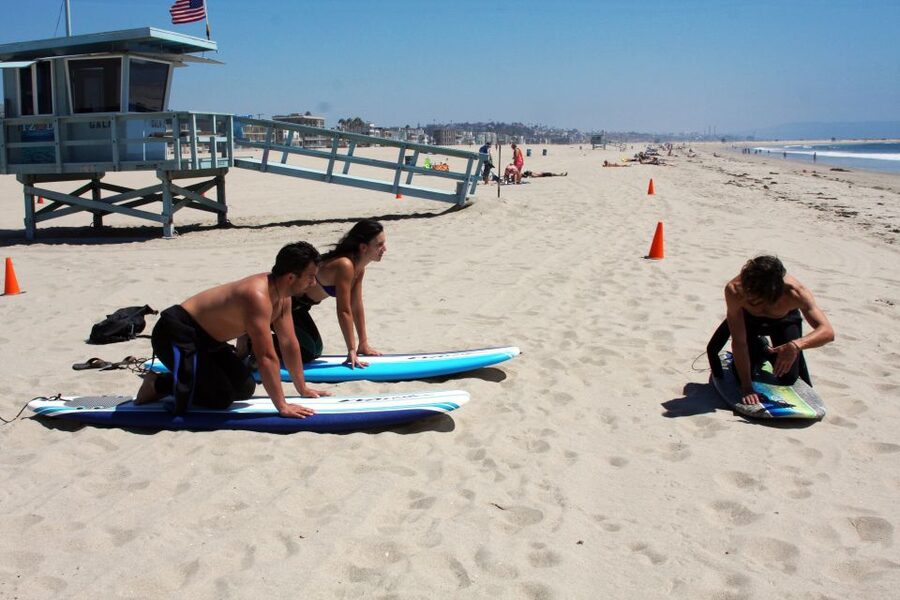 Los Angeles: Private Surfing Lesson - Getting fitted with a board and wetsuit