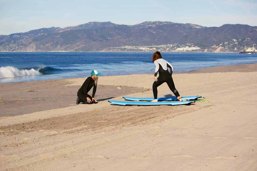 Los Angeles: Private Surfing Lesson with Equipment Rental - Choosing Santa Monica, Manhattan or Redondo Beach