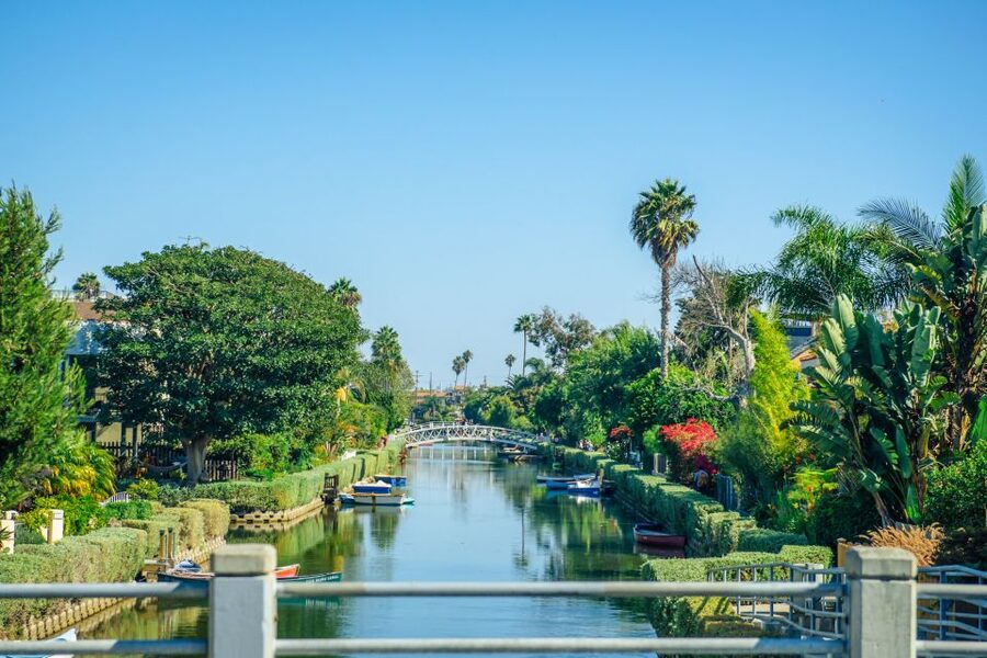 Los Angeles: Small Group Sightseeing Tour - One day across a very spread-out city