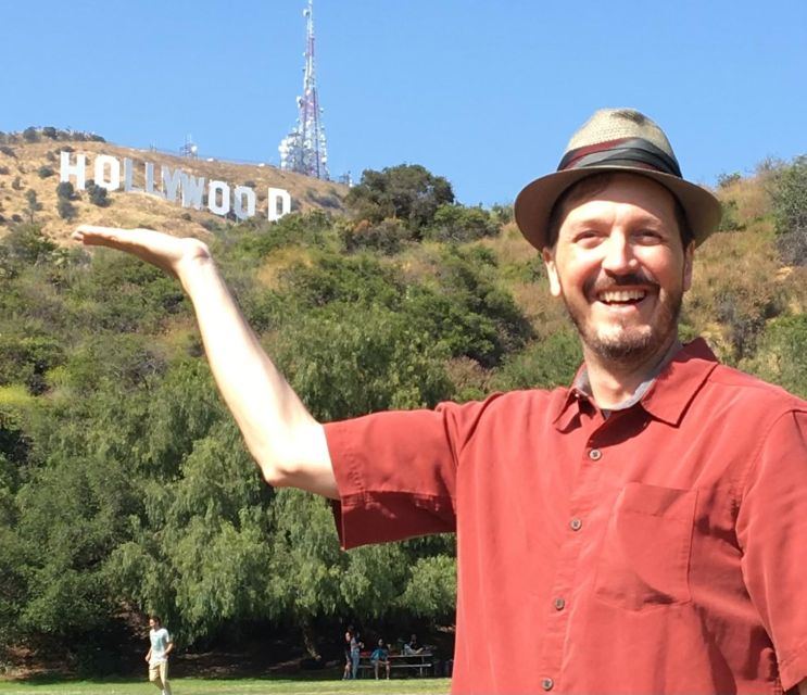 Los Angeles: The Ultimate LA & Hollywood Photo Tour - A half-day route through a spread-out city